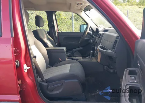 2010 Jeep Liberty Sport z USA, uszkodzony, nr VIN 1J4PN2GKXAW143694